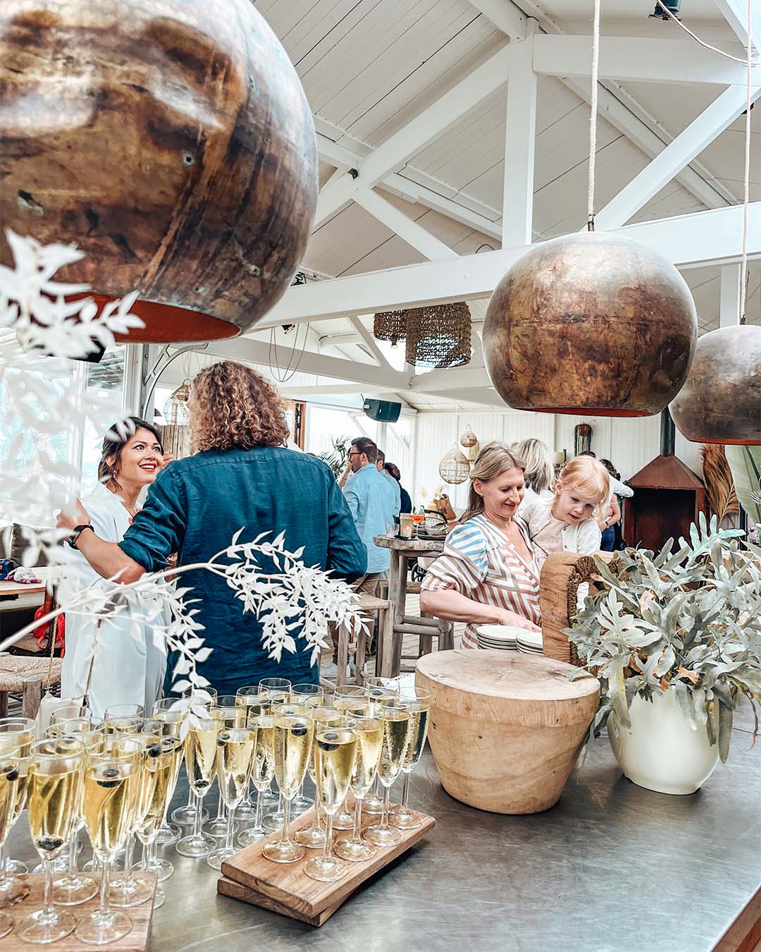 Borrel op eventlocatie met bubbels