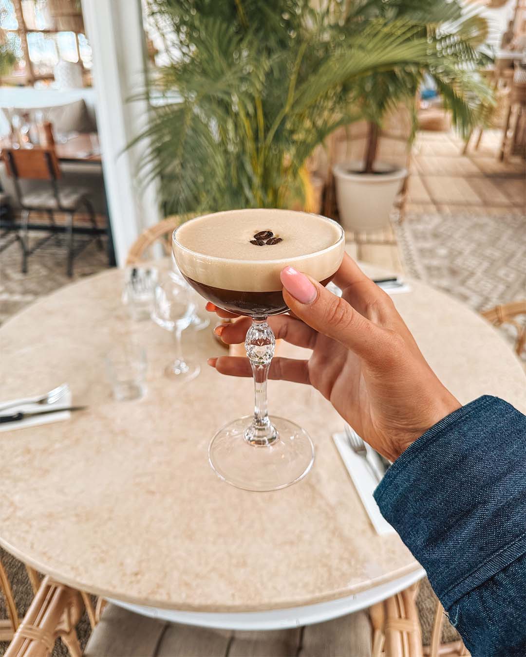Espresso martini in hand